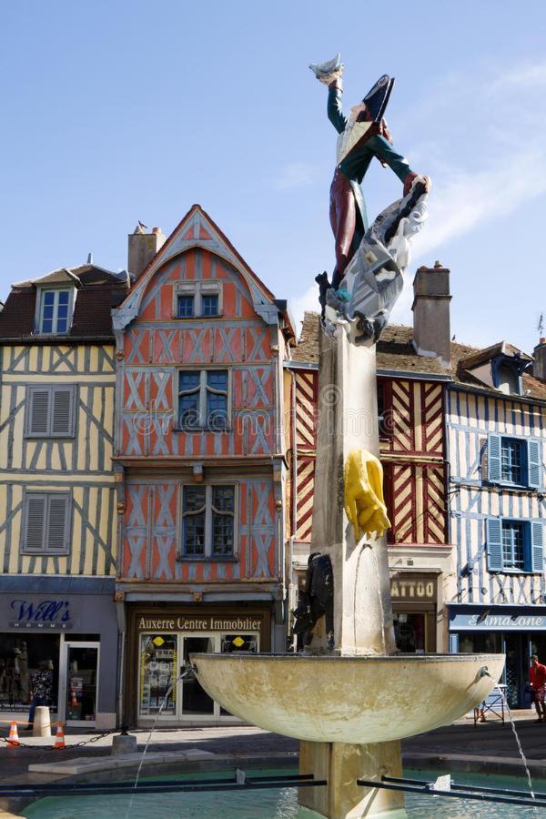 Meuble De Tourisme La Maison D'Orgy Chevannes  ภายนอก รูปภาพ